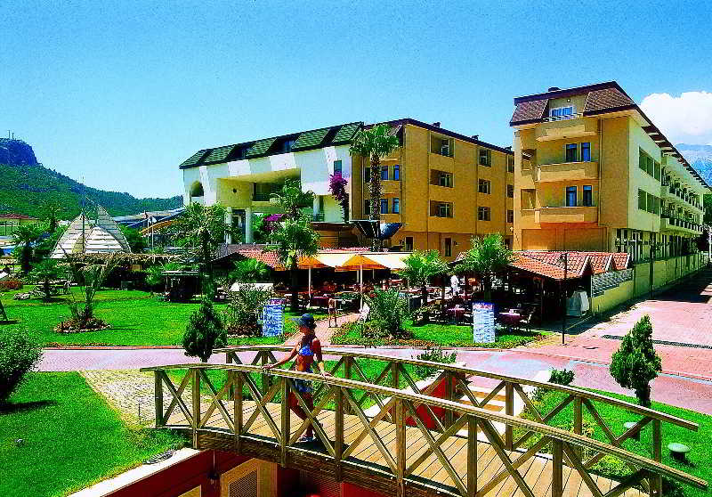 Dragos Beach Hotel (44 Km Away From Antalya)