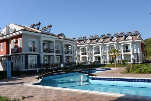 Sea Heaven Legend Apartments