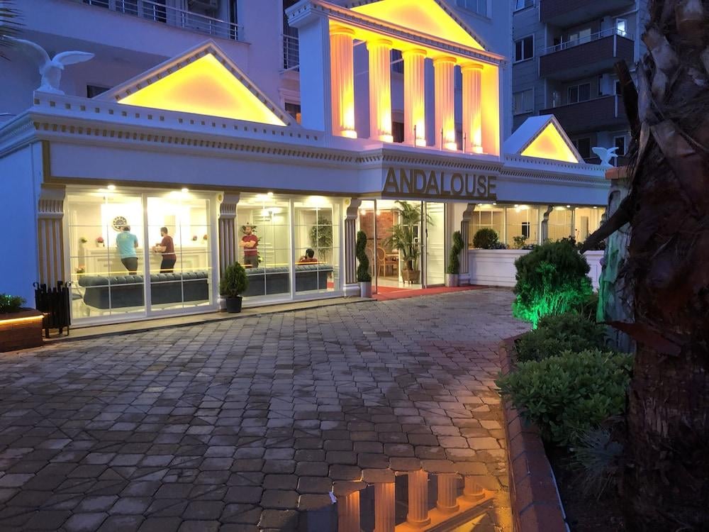Andalouse Otel (also Known As Andalouse Elegant Suit Hotel)