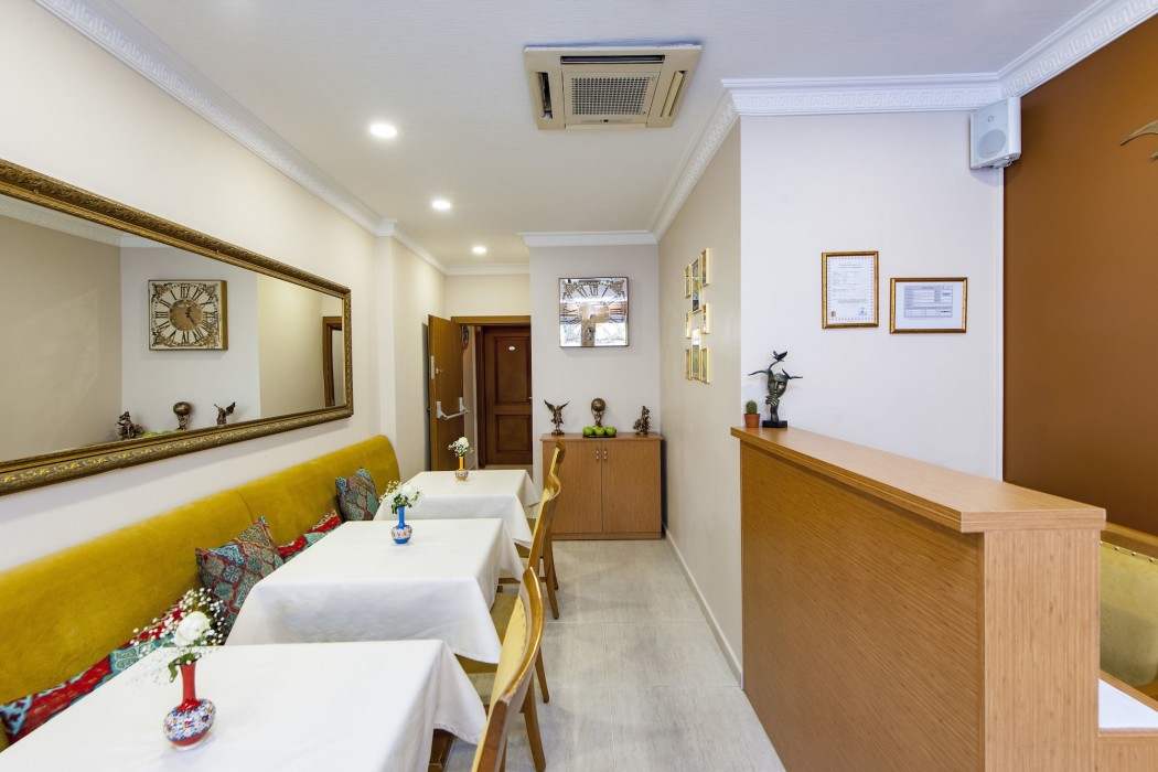 Royan Suites Hotel (no Front Desk Need To Contact Property 7 Days In Advance)