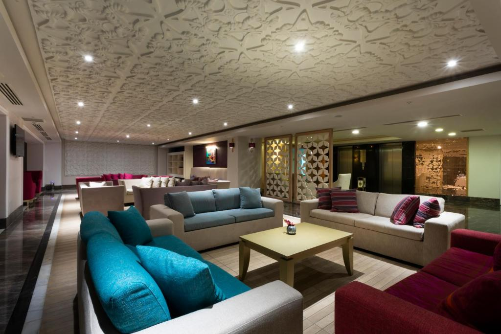 Orange County Alanya Family Only(formerly Vikingen Quality Resort) (hotel Doesnt Accept Men Only)
