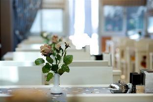 The Hera Premium Hotels (29Km Away From Istanbul)