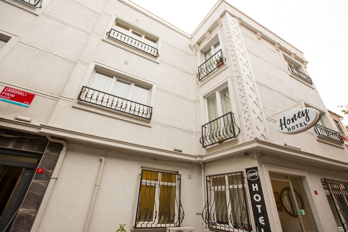 Honey Hotel