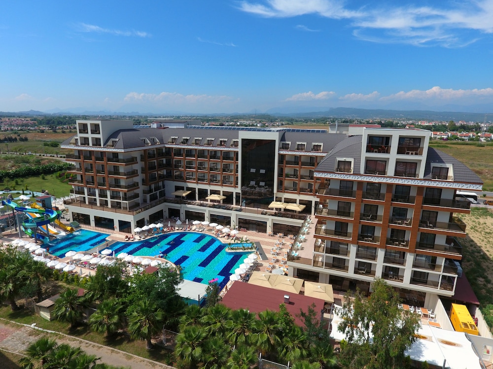 Glamour Resort And Spa All Inclusive (63Km Away From Antalya) (Does Not Accept Men Only Bookings)