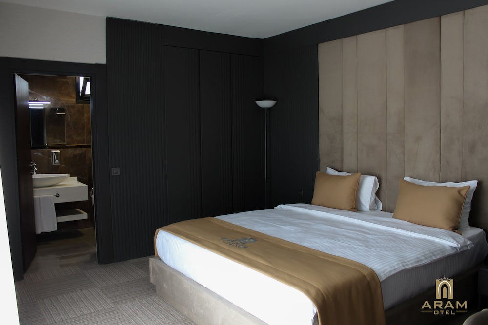 Aram Otel (32km Away From Istanbul)