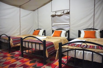 Rahayeb Desert Camp (no Front Desk For Check In Please Contact The Property At Least 5 Days In Advance)