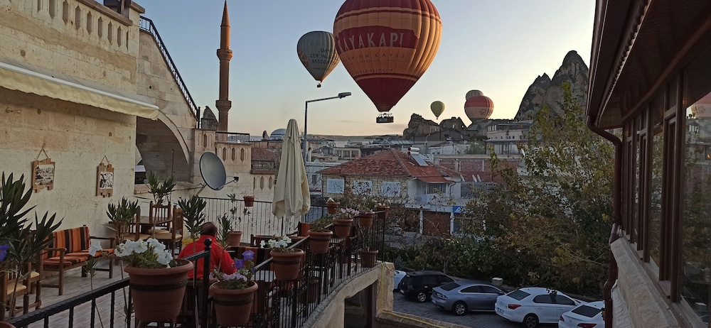 Adelya Cave Hotel