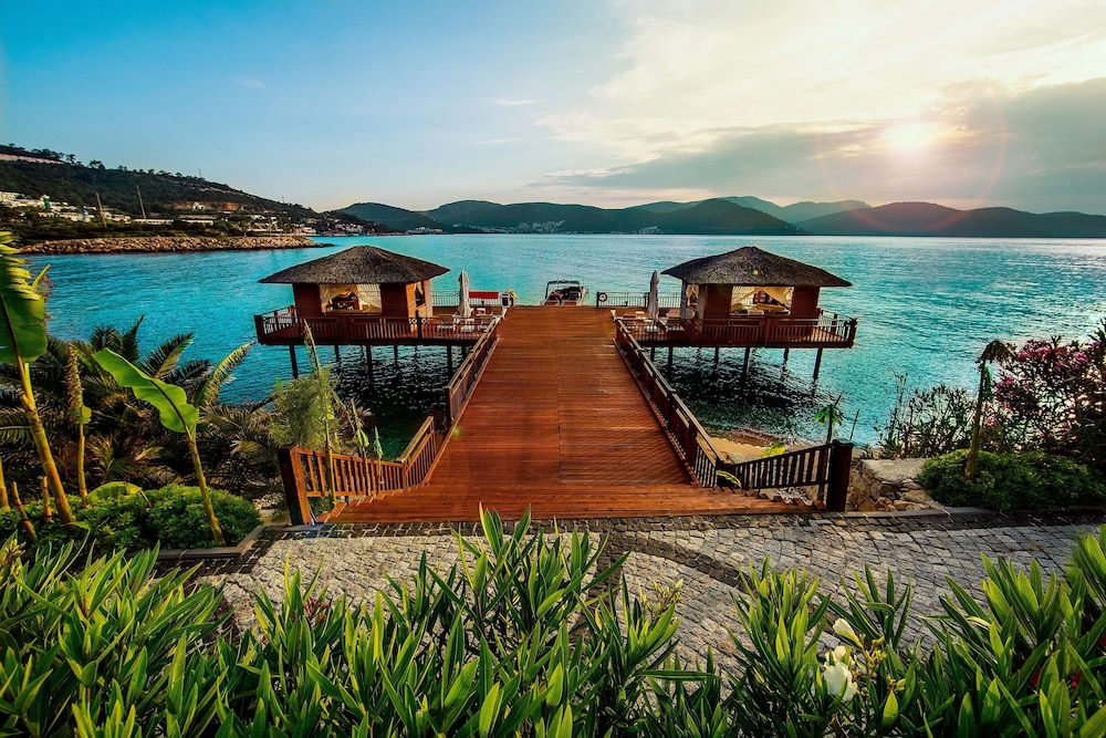 The Plaza Bodrum(Also Known As Be Premium Bodrum)