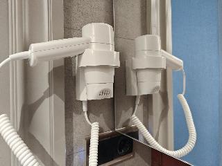 Plat Inn Hotel