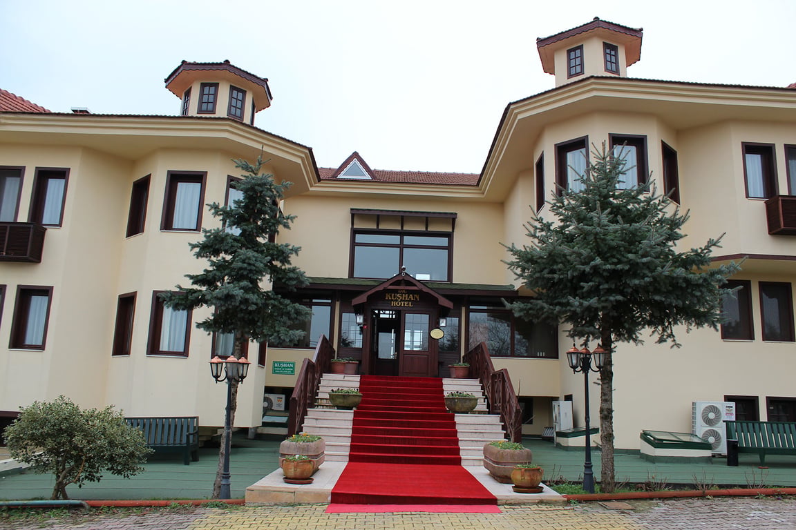Dr Kushan Hotel (33Km Away From Istanbul)