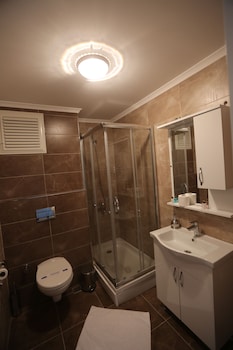 Tevetoglu Hotel (46km Away From Istanbul)