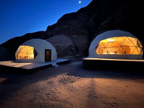 Wild Oryx Camp Bubbles