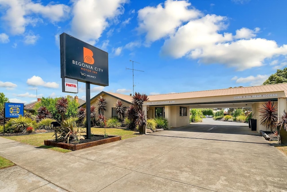 Begonia City Motor Inn Ballarat (the Front Desk Is Open Daily From 7 Am 9 Pm)