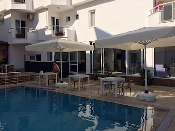 Movie Life Hotel
