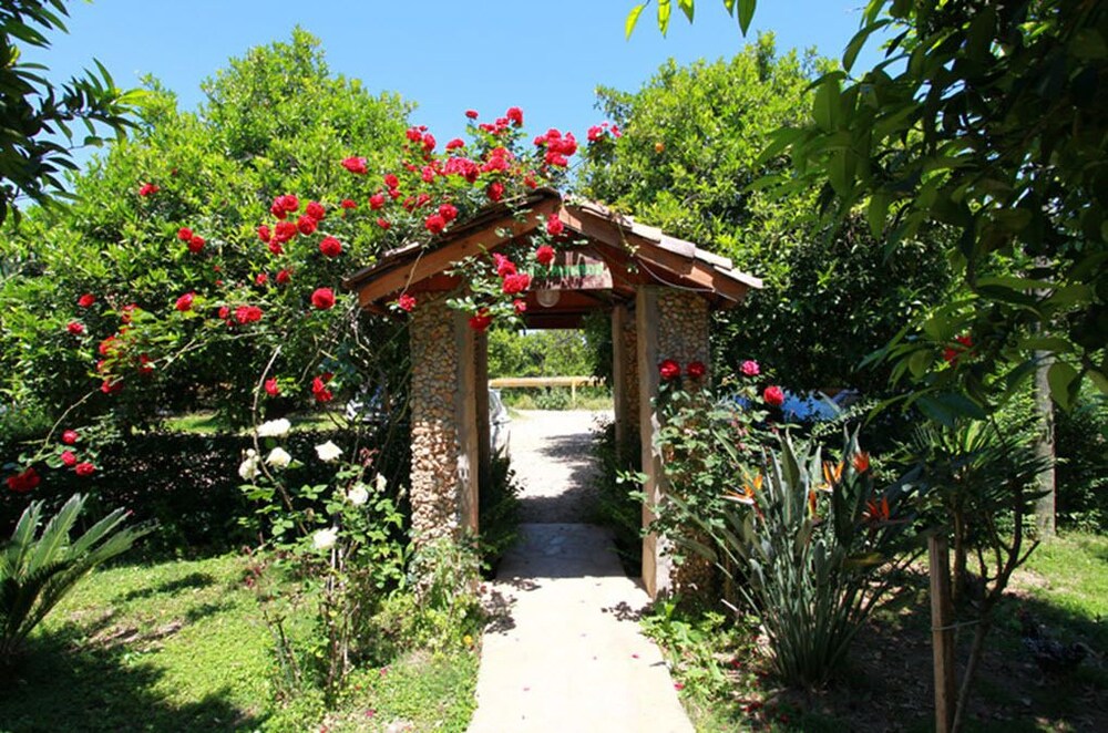 Gunes Pansiyon (77km Away From Antalya)