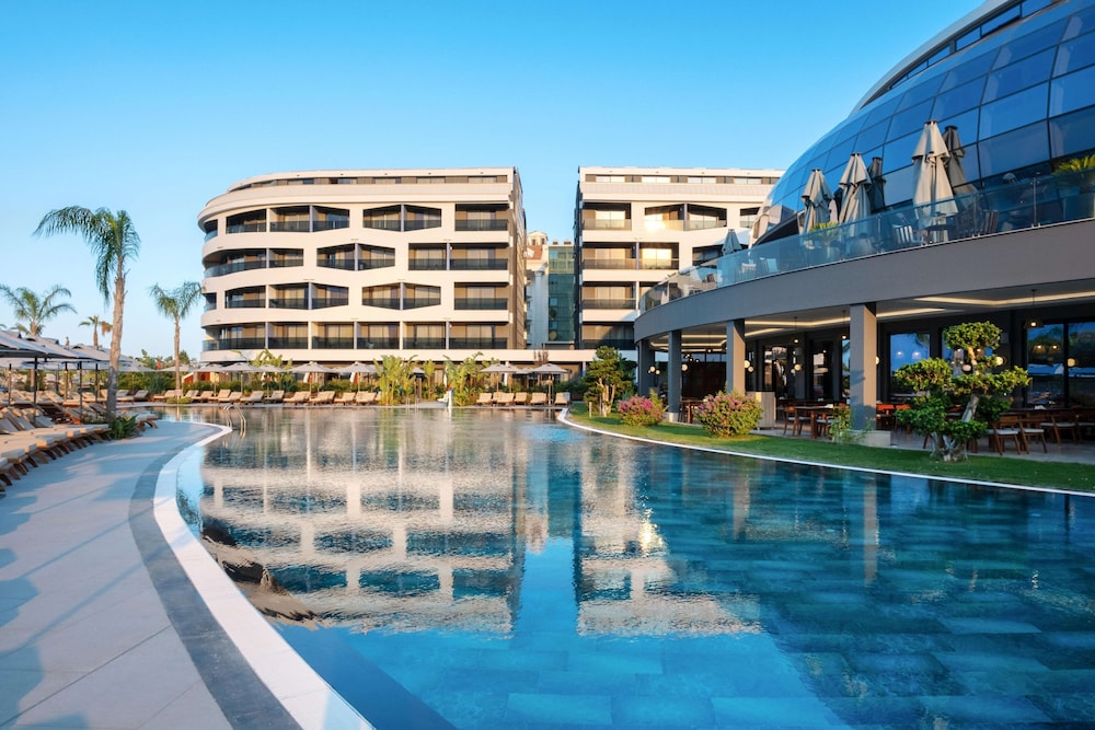 Liu Resorts (62 Km Away From Antalya)(Does Not Accept Men Only Bookings)