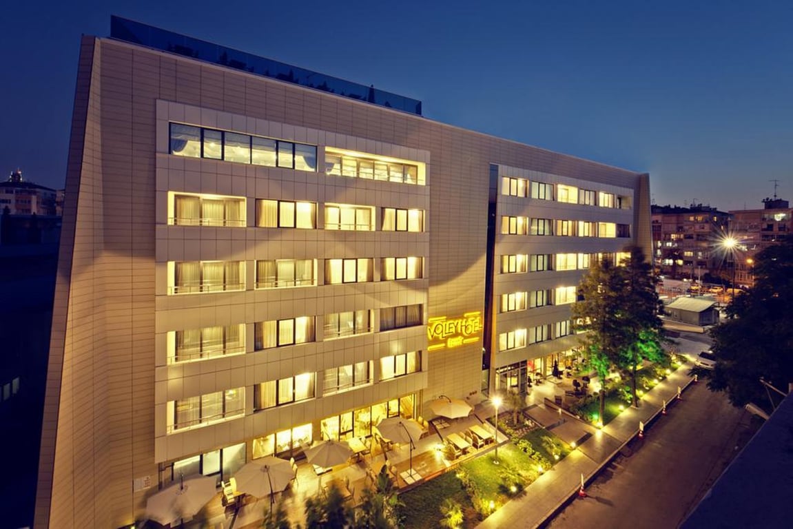 Volley Hotel