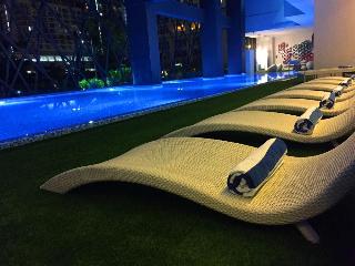 Qliq Damansara Hotel