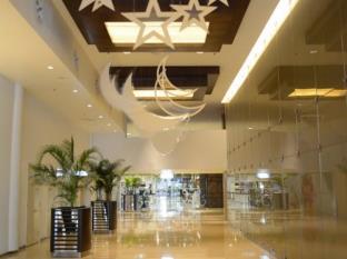 W Studio Resort Suites At Pyramid Tower(20 Km Away From Kuala Lumpur)
