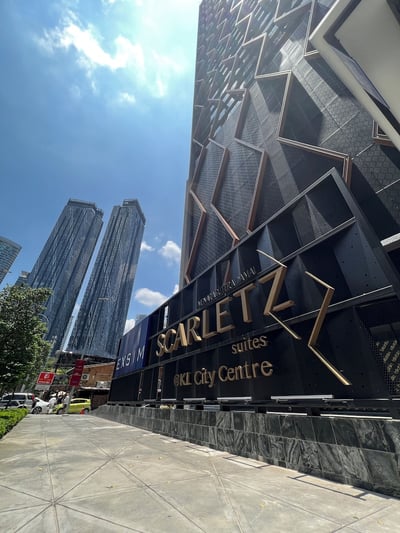 Scarletz Premium Suites By Kay Stay