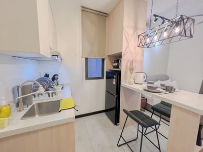 Neu Suites By Manhattan Group(no Front Desk Contact The 5 Days In Advance)