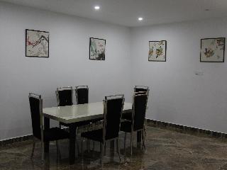 Fan Holiday Hotel