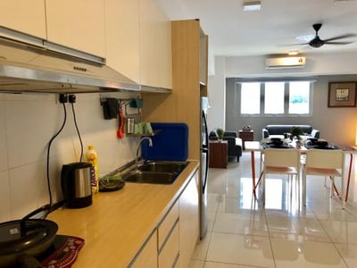 Paragon Cyberjaya By Easyproperty (no Front Desk Need To Contact Property 5 Days In Advance)