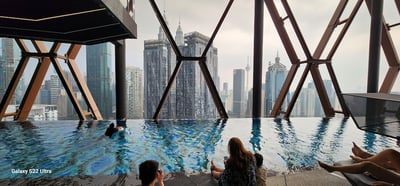 The Scarletz Klcc(no Front Desk Please Contact The Property 5 Days In Advance)