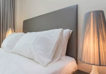 Damas Suites And Residence (no Front Desk Please Contact The Property 5 Days Before Your Arrival)