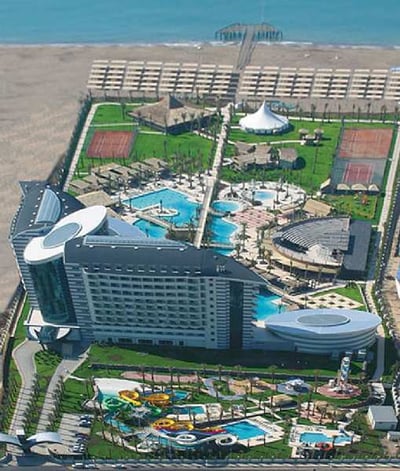 Royal Wings Hotel (18Km Away From Antalya)