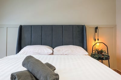 Maya Bay Residence Banting Icon Stay(40km Away From Kuala Lumpur)