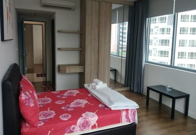Ns Elegant Dwelling Mercu Summer Suite (no Front Desk Need To Contact Property 5 Days In Advance)