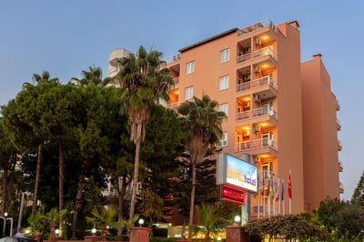 Lara Dinc Hotel