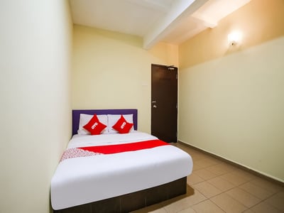 Hotel Happy Inn(66km Away From Kuala Lumpur)