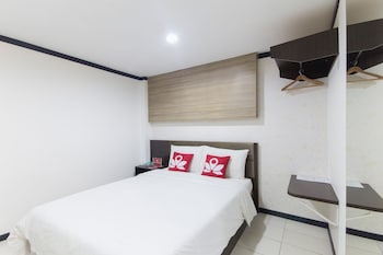 Zen Rooms Jalan Ipoh (no Front Desk Need To Contact Property 5 Days In Advance)
