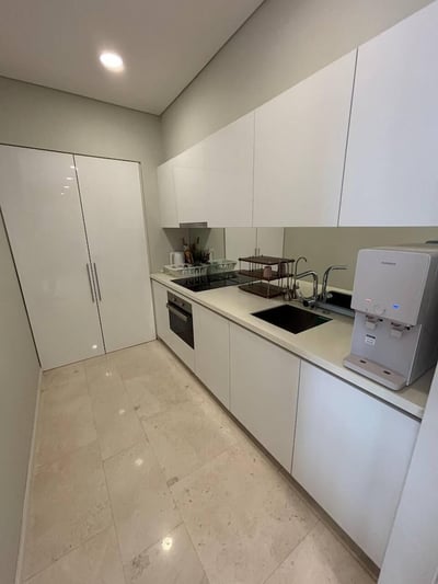 Sky Suites Klcc By Easy Nap(no Front Desk Contact The 5 Days In Advance)