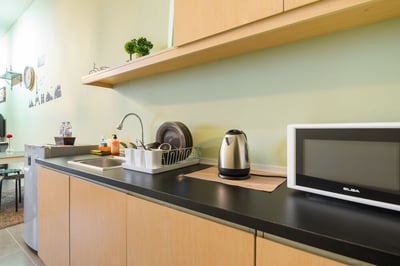 Enics Guesthouse At Empire Damansara (no Front Desk Need To Contact Property 5 Days In Advance)
