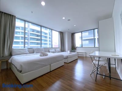 Summer Suite Bernice Dormitory (no Front Desk Need To Contact Property 5 Days In Advance)
