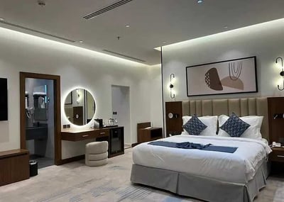 Dancenter Luxury Central King Fahd Road