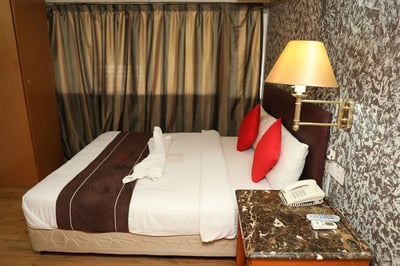Grand Orchard Wings Hotel