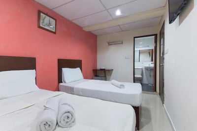 Royal Palm Lodge Hotel
