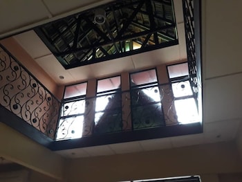 Le Chateau De Puah Homestay