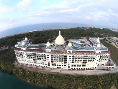 Diamond Premium Hotel & SPA