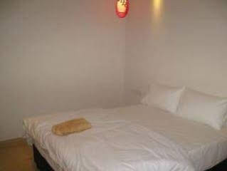I City Hotel