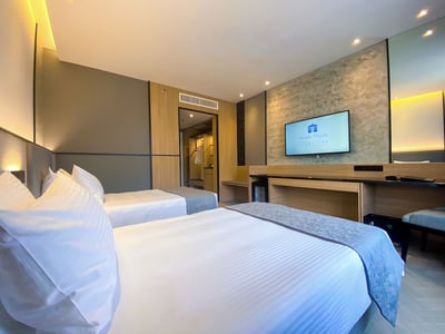 Royal Signature Hotel