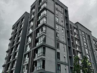 Utropolis Suites Homestay