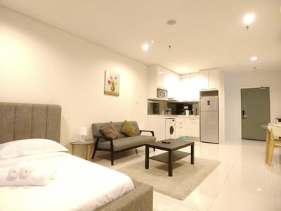 Oho Suites Klcc Summer Suites (no Front Desk Please Contact The Property 5 Days Before Arrival)
