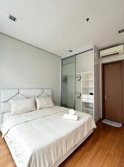 Soho Suites Klcc(no Front Desk Contact The 5 Days In Advance)