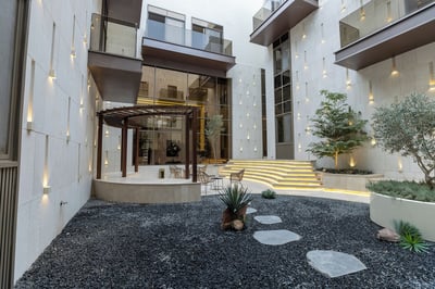 Liora Hotel