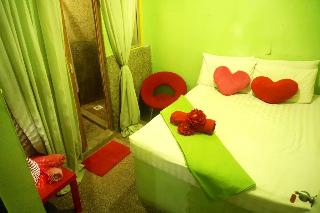 Tropical Guest House (no Front Desk Need To Contact Property 5 Days In Advance)